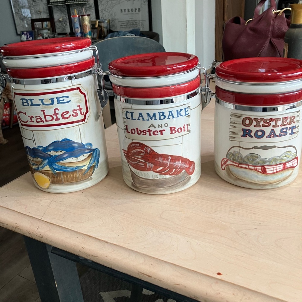 Certified International Fisherman’s Catch Kate McRoastie 3 Piece Canister Set